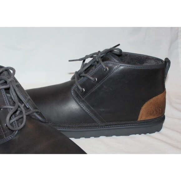 NIB UGG MEN\'S NEUMEL LEATHER ERA SHEARLING LINED CHUKKA BOOTS BLACK 10